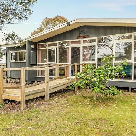 The Beach Shack Villa St Leonards Exterior photo